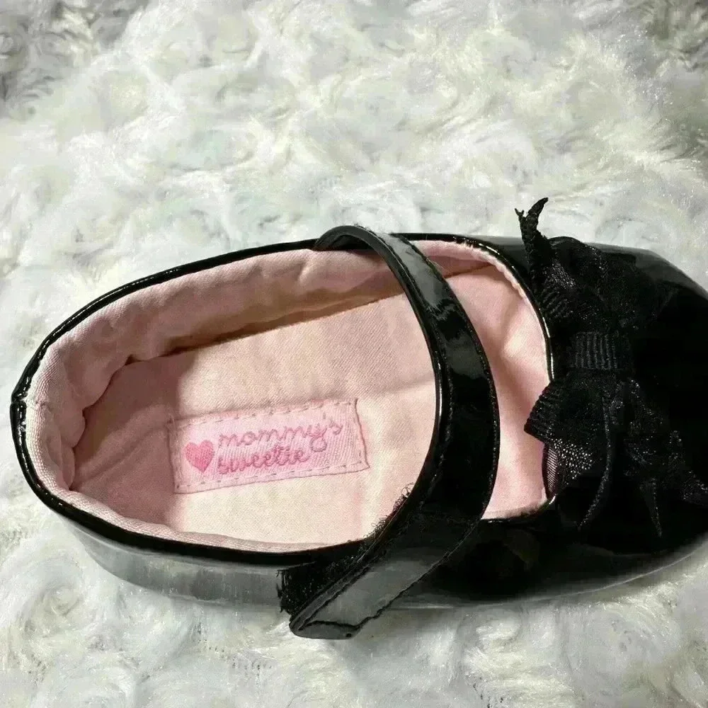 Carters Child‎ of Mine Mary Jane Baby Girl Flats
